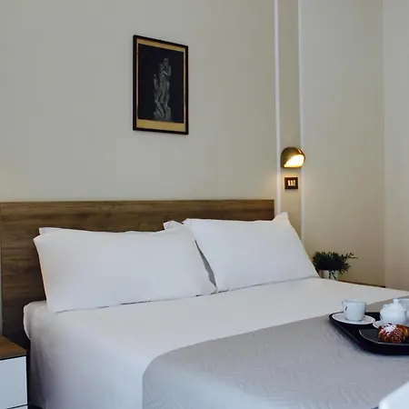 Roi Hotel 3*
