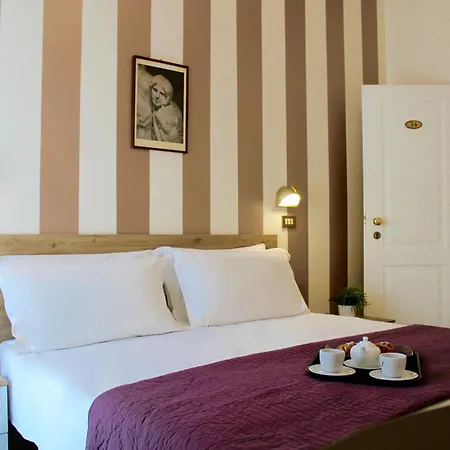 Roi Hotel 3*
