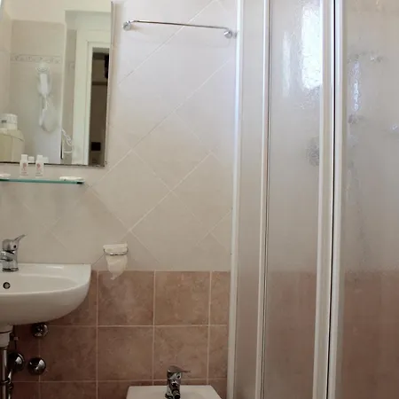 Roi Чезенатико