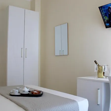 Roi Чезенатико